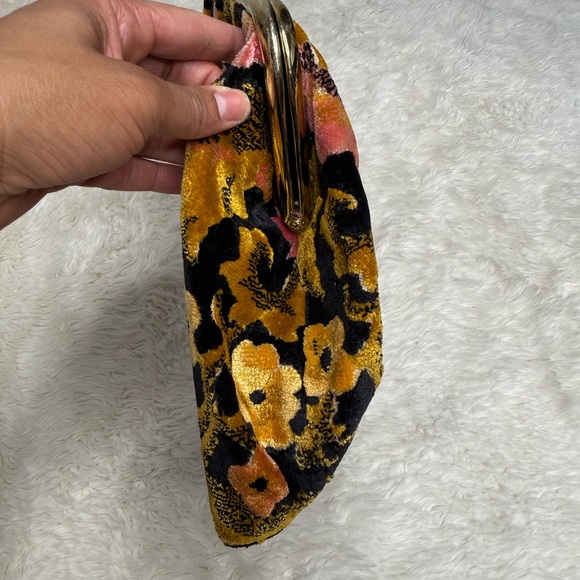 Vintage Floral Carpet Bag Floral Velvet Burnout Clutch Large Black Marigold Pink - Picture 3 of 9